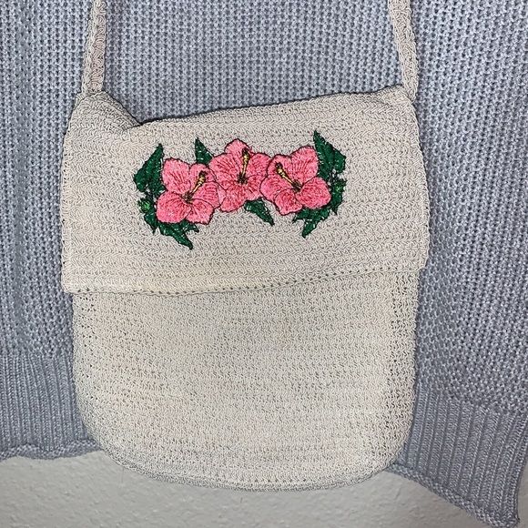 Vintage boho woven pearly white crossbody bag pink green floral embroidery - Picture 3 of 14